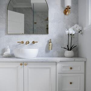 Drunmore Wall Light Brass, Light, Hand-Rubbed Antique Brass - Andrew Martin