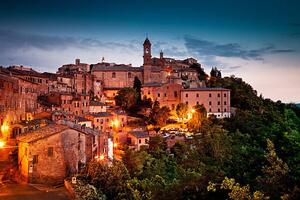 Photography Montepulciano during blue hour, David Pinzer Photography