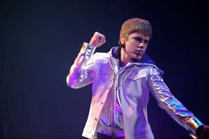 Photography Justin Bieber performing at the NIA