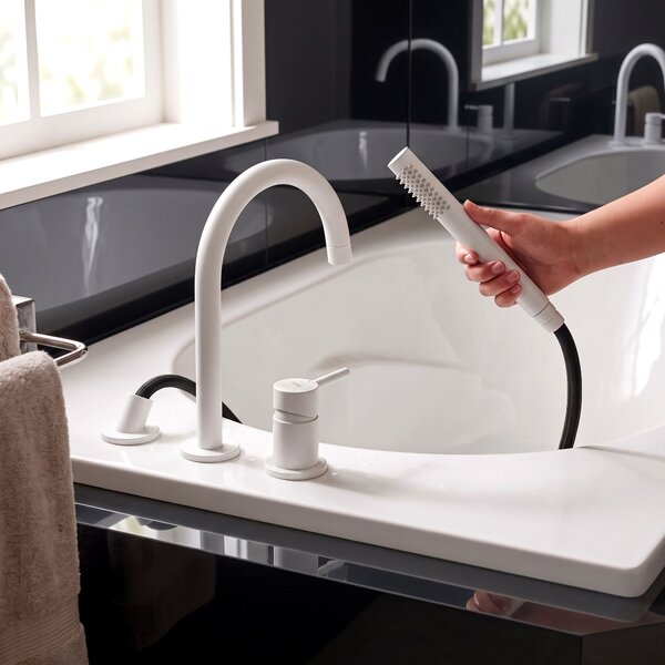3-Hole Bathtub Faucet Rea Lungo White