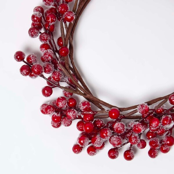 Homescapes Artificial Winter Snow Berry Wreath