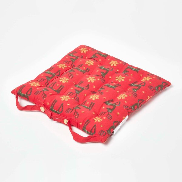 Homescapes Red Seat Pads 40 x 40 cm Christmas Reindeer Chair Cushions