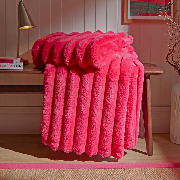 Ribbed Fur Throw 130cm x 180cm Pink