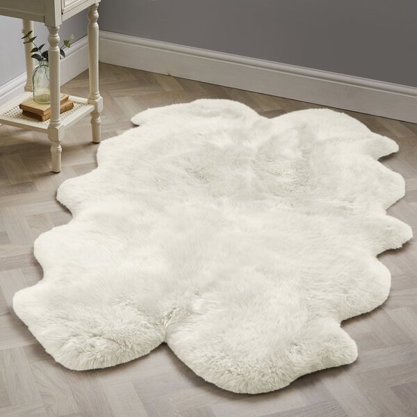 Quad Sheepskin Rug Cream