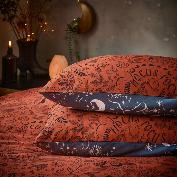 Furn. Witchy Vibes Duvet Cover Set Rust Rust