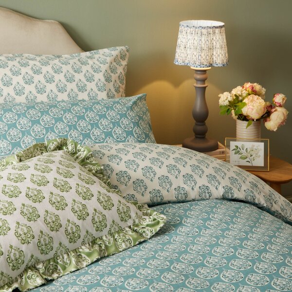 Riviera Krissa Block 144 Thread Reversible Duvet Cover & Pillowcase Set