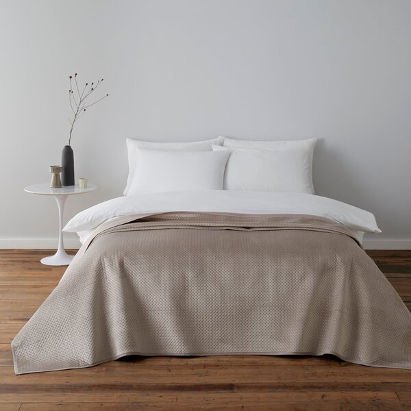 Pinsonic Natural Bedspread Natural