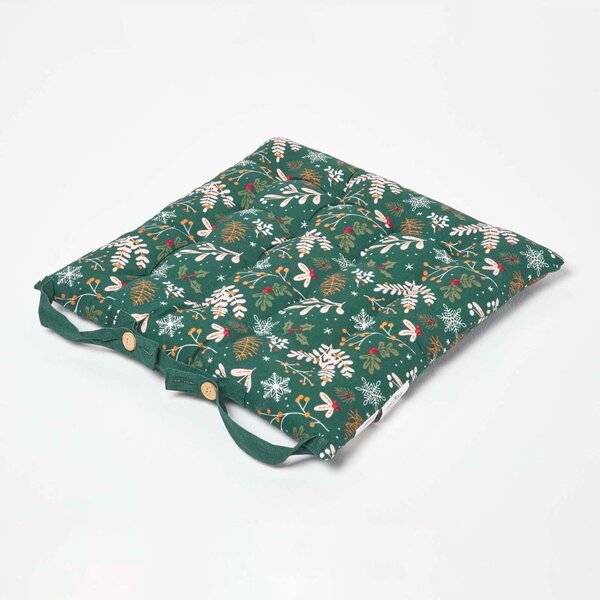 Homescapes Green Seat Pads 40 x 40 cm Christmas Holly Chair Cushions