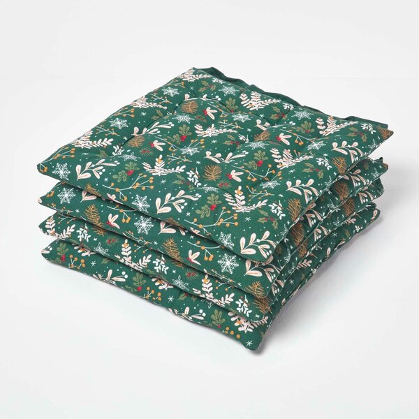 Homescapes Green Seat Pads 40 x 40 cm Christmas Holly Chair Cushions