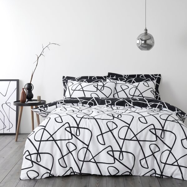 Mono Curves Duvet Cover and Pillowcase Set Black