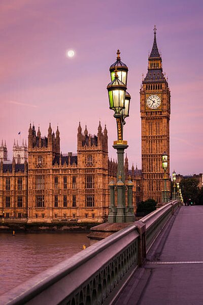 Photography Moon over London, Jorg Greuel