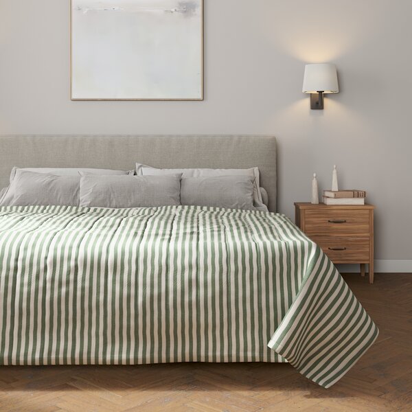 Stripe quilted throw