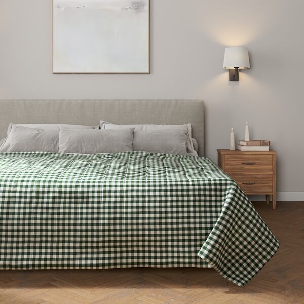 Stripe quilted throw