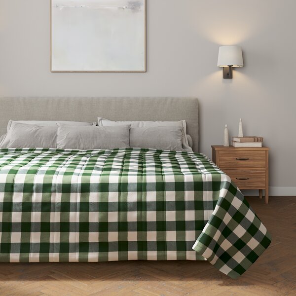 Stripe quilted throw