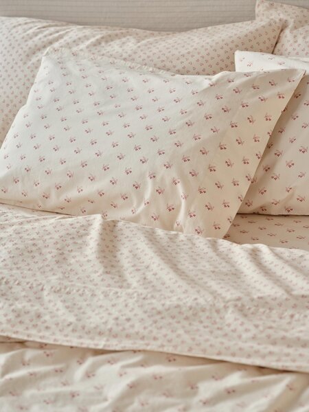 Dusty Pink Martha Floral Cotton Pillowcases (Pair) | Standard | Piglet in Bed