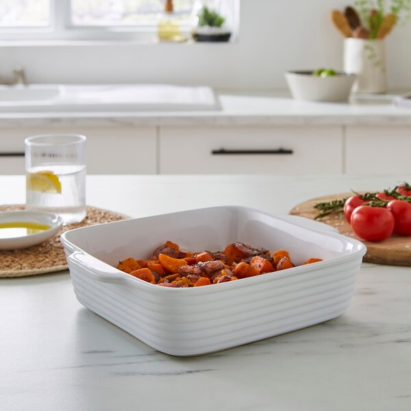 White Ribbed Square Roaster White