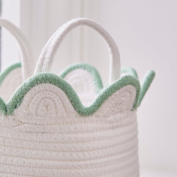 Small Scalloped Rope Basket