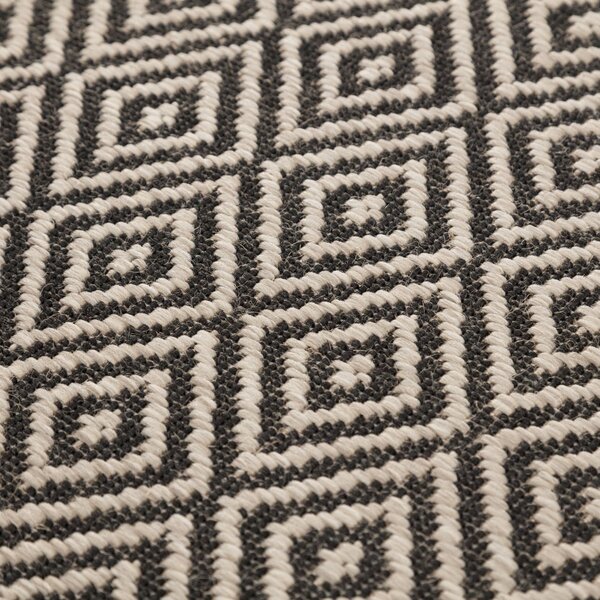 Modern Geometric Area Rug 160x230cm
