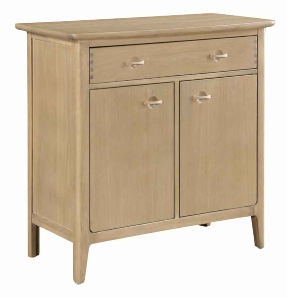 Petaluma Wooden Sideboard With 2 Doors 1 Drawer - Oak