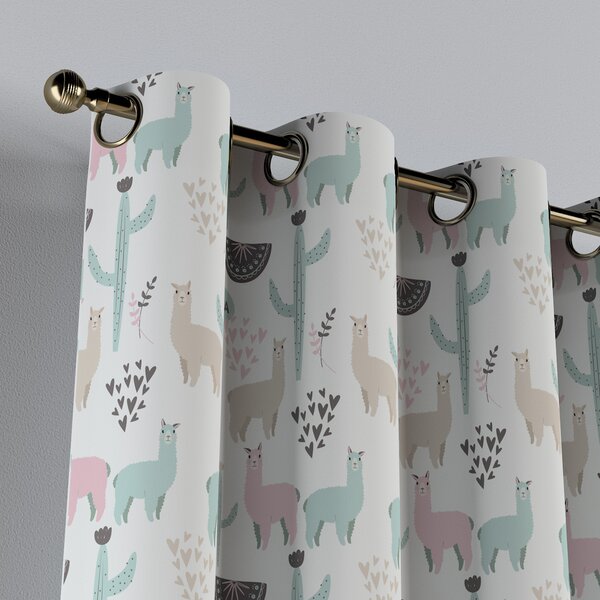 Eyelet curtains