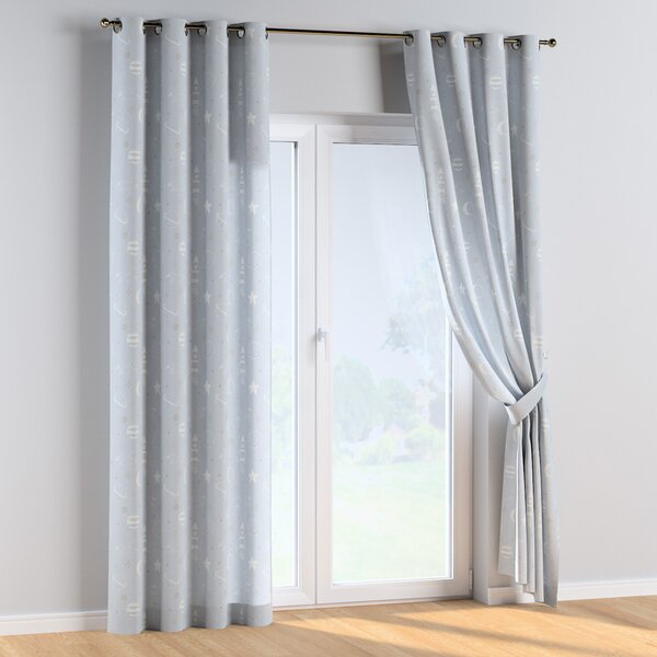 Eyelet curtains