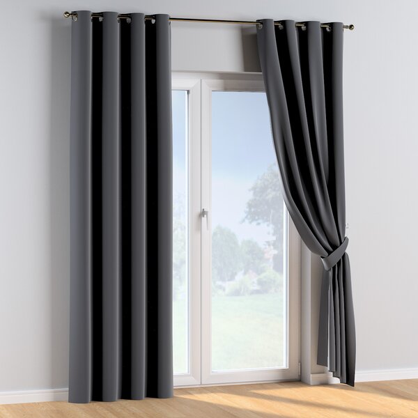 Eyelet curtains
