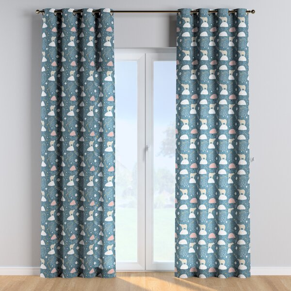 Eyelet curtains