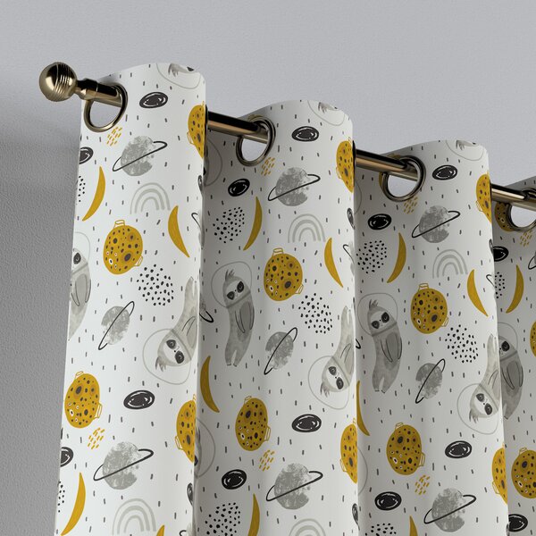 Eyelet curtains