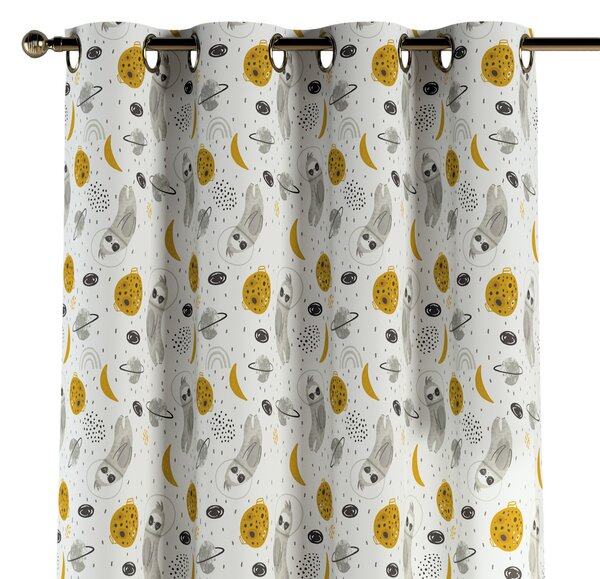 Eyelet curtains