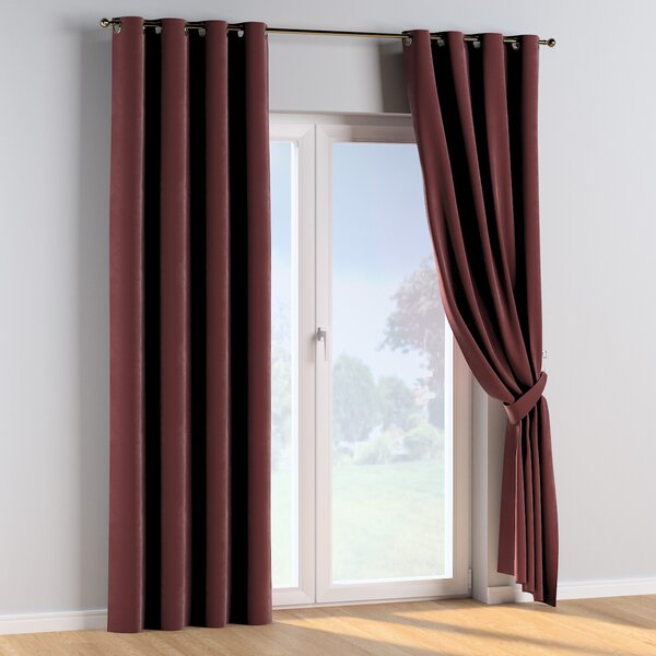 Eyelet curtains