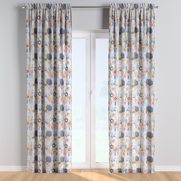 Slot and frill curtains