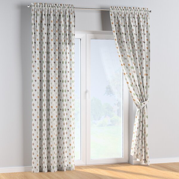 Slot and frill curtains