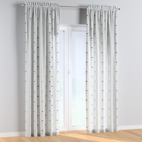 Slot and frill curtains