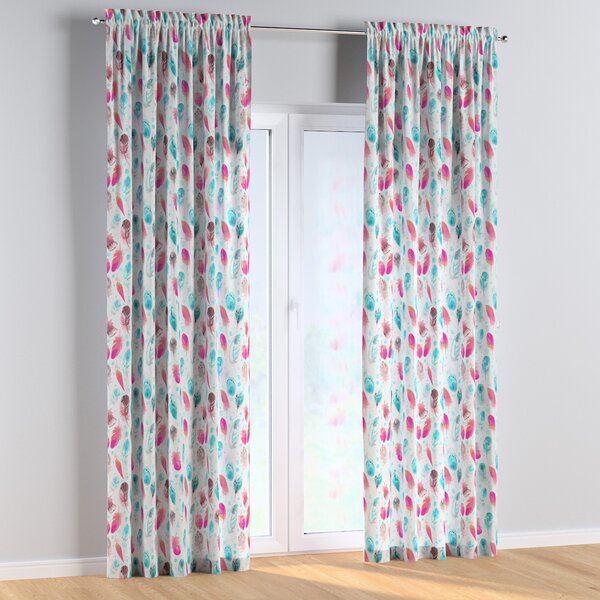 Slot and frill curtains