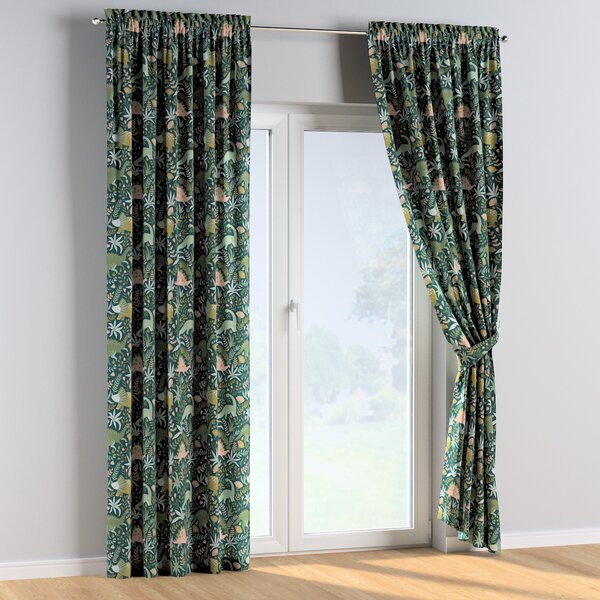 Slot and frill curtains