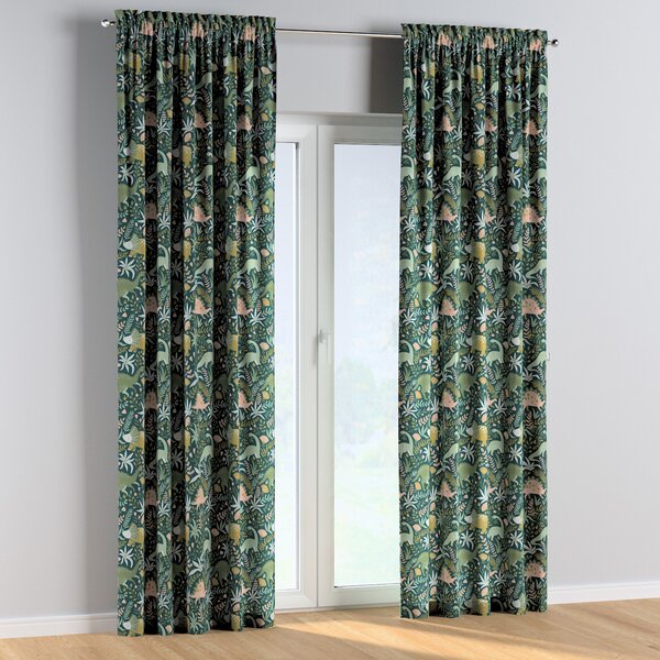 Slot and frill curtains