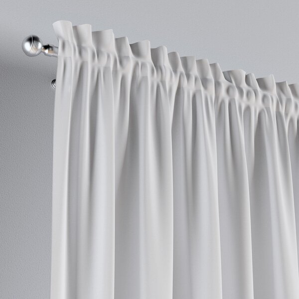 Slot and frill curtains