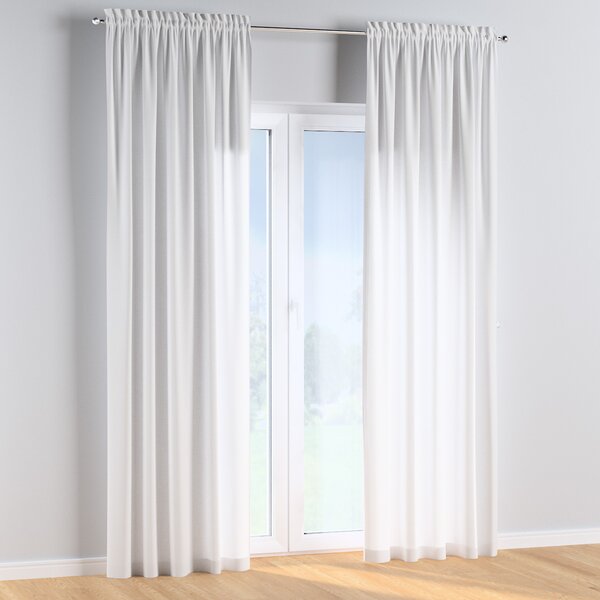 Slot and frill curtains