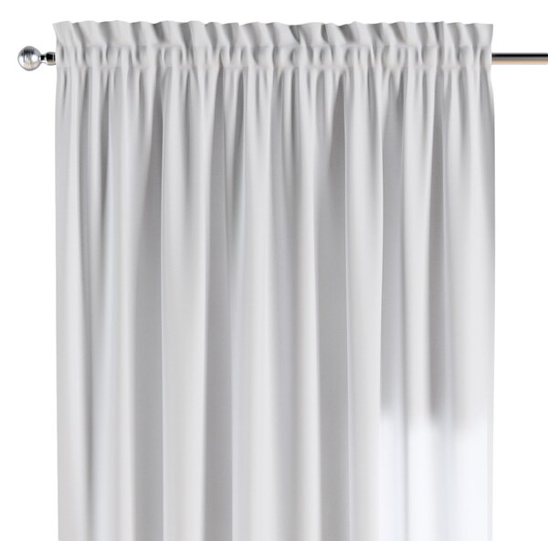 Slot and frill curtains