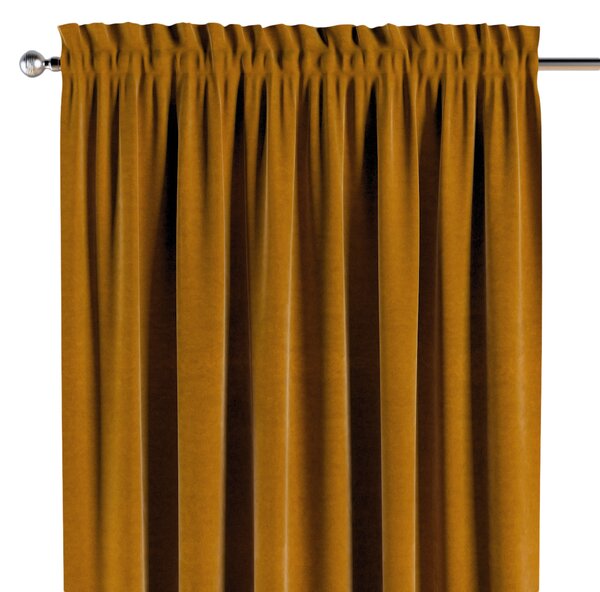 Slot and frill curtains