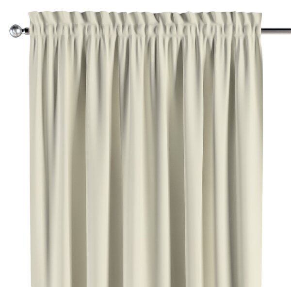 Slot and frill curtains