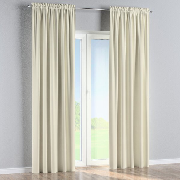 Slot and frill curtains