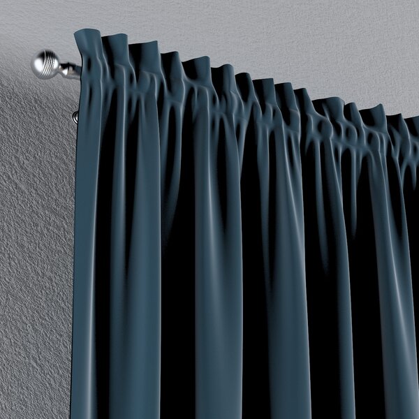 Slot and frill curtains