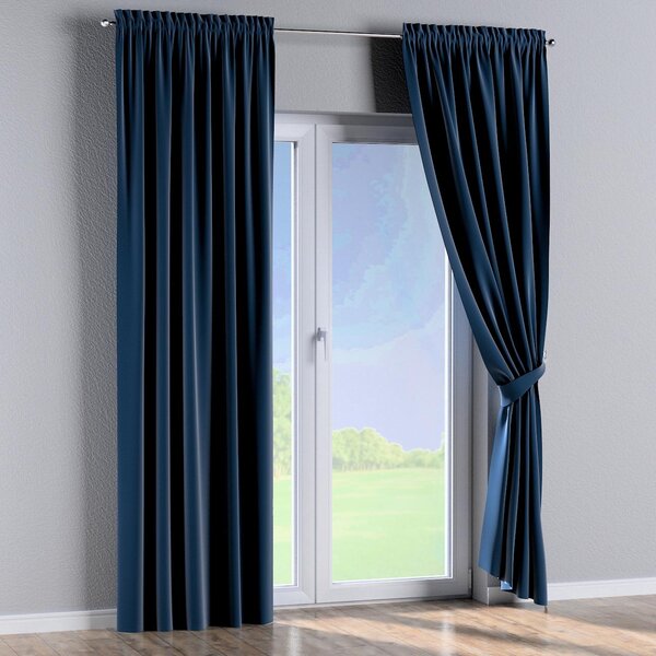 Slot and frill curtains