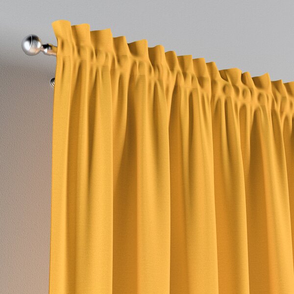 Slot and frill curtains