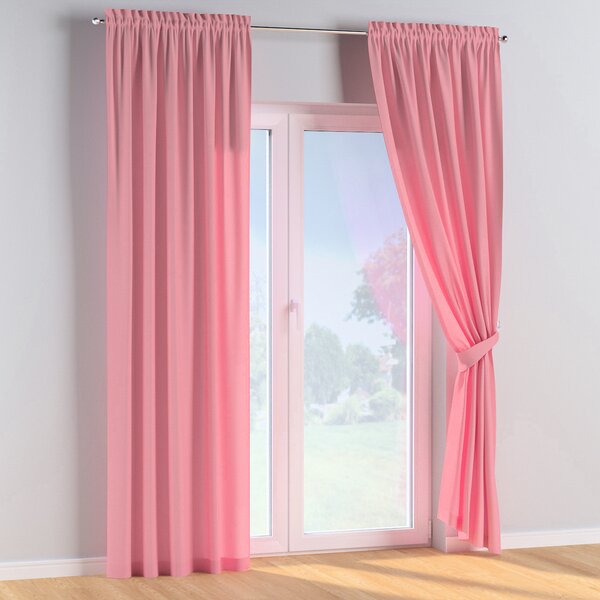 Slot and frill curtains