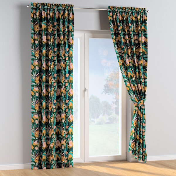 Slot and frill curtains