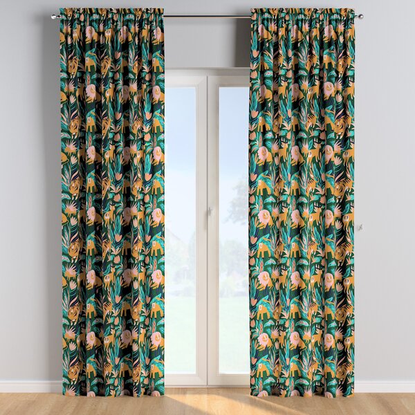 Slot and frill curtains