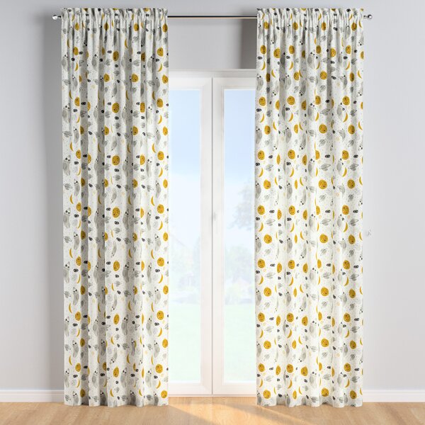 Slot and frill curtains