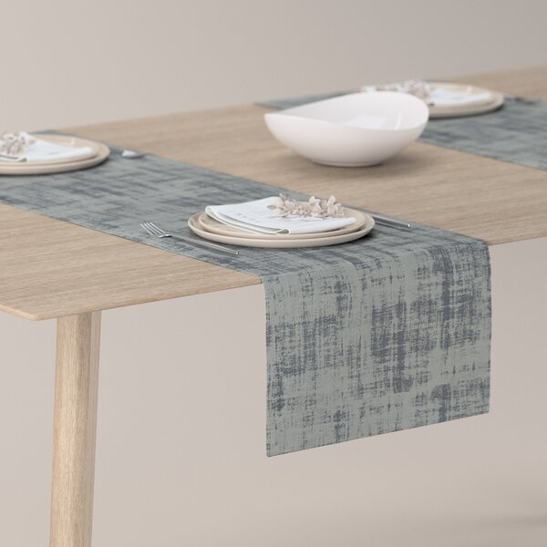 Table runner